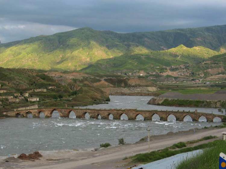 پل‌ های تاریخی استان آذربایجان شرقی