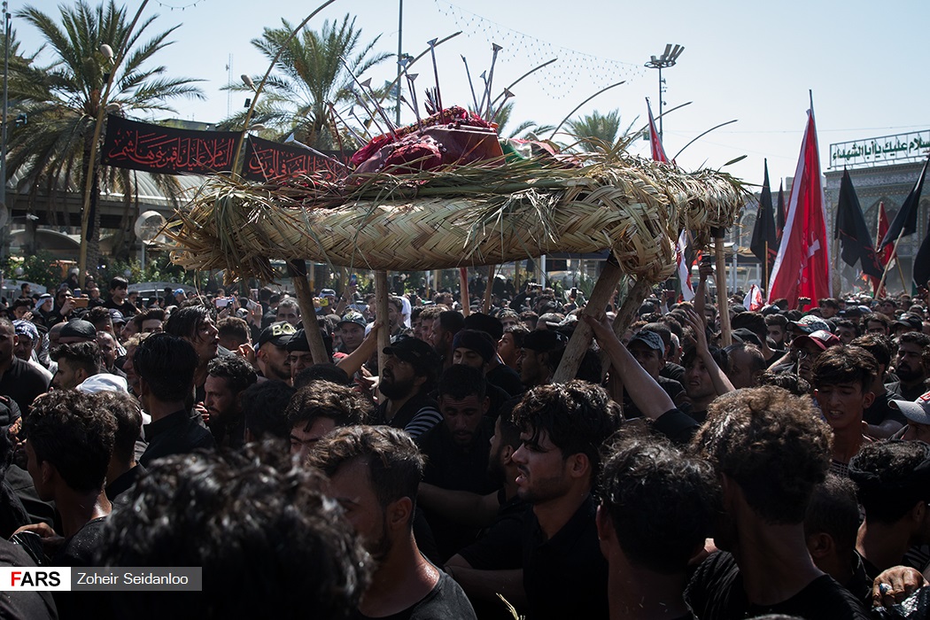 عکس/ عزاداری قوم بنی اسد در سومین روز شهادت امام حسین(ع)