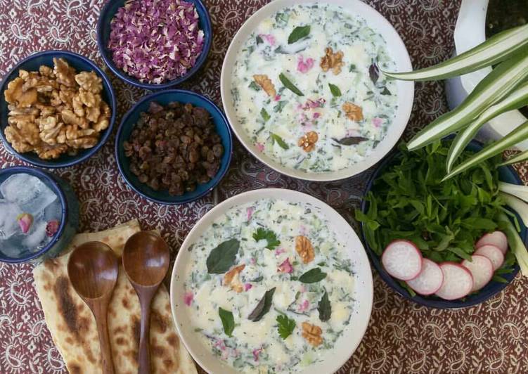 طبع من/ فوايد و خواص آب دوغ خيار
