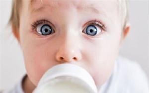 جادوی شیر مادر در رشد مغز نوزادان