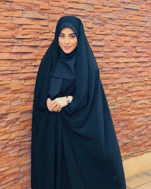 تیپ چادری متنوع با مدل‌های روسری