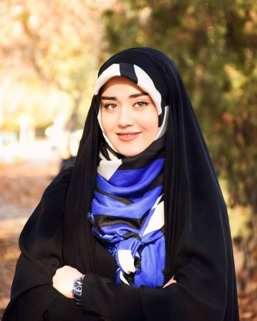 تیپ چادری متنوع با مدل‌های روسری