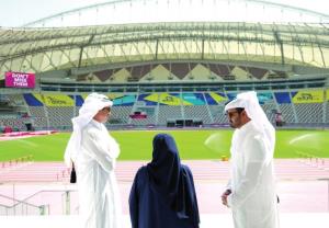 بازدید امیر قطر از ورزشگاه خلیفه و آکادمی اسپایر