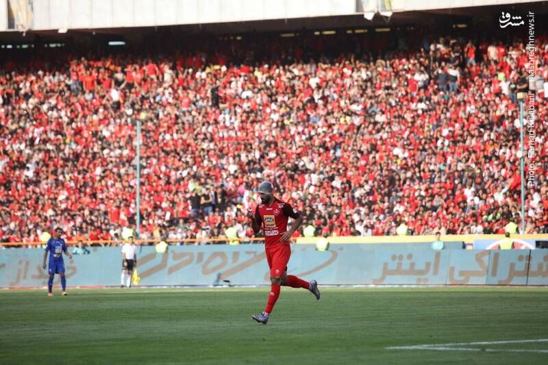 جراحت سر بازیکن پرسپولیس