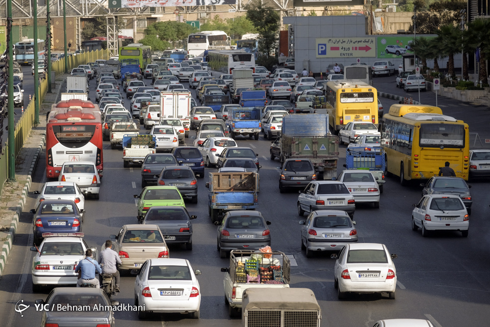 خیابان‌های تهران در اول مهر ۹۸