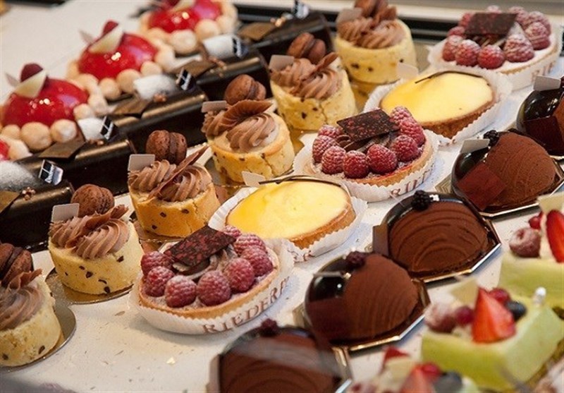 صادرات چمدانی شیرینی به کانادا