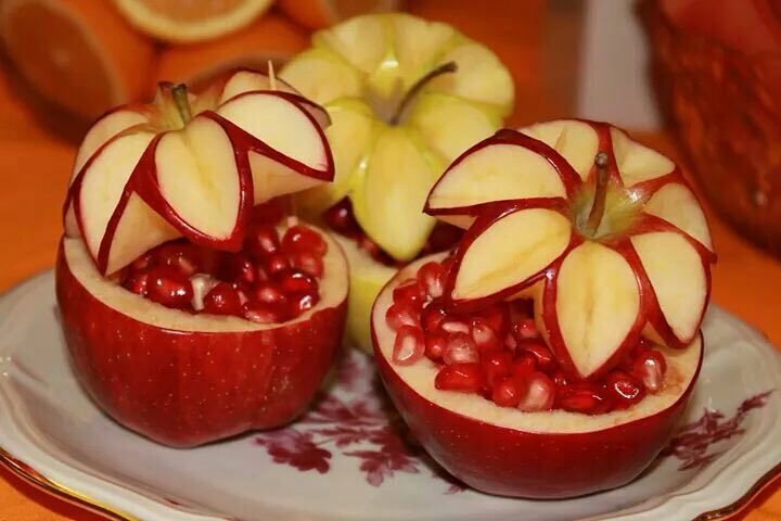 ماسک شفاف کننده سیب و انار