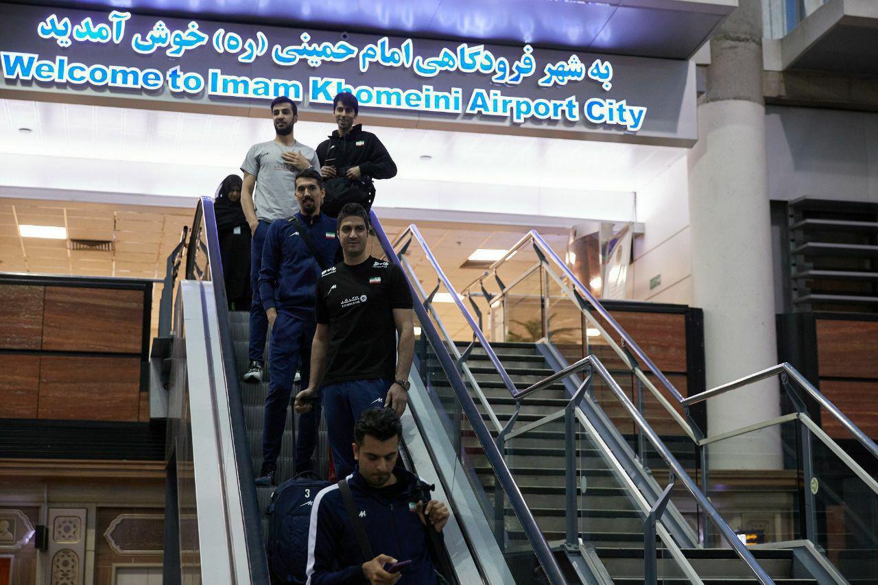 بازگشت تیم ملی والیبال به ایران