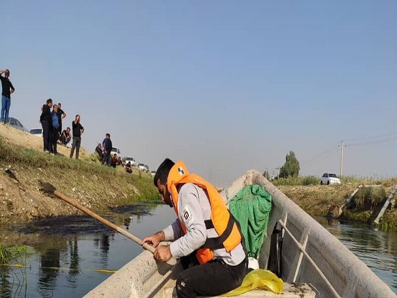 جسد یکی از غرق‌شدگان کانال آبیاری گتوند از آب گرفته شد