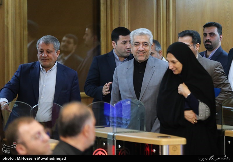 جلسه شورای شهر تهران با حضور وزیر نیرو