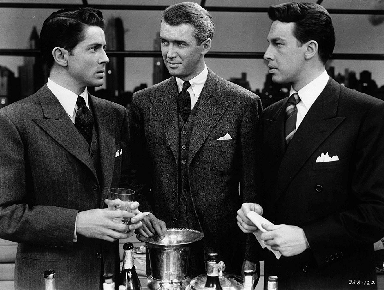 10 فیلم برتر و شاهکار آلفرد هیچکاک بر اساس امتیاز IMDb