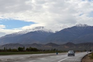 بارش نخستین برف پاییزی در استان سمنان
