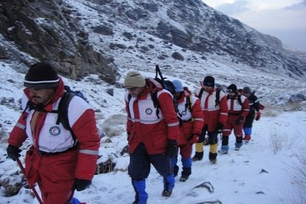 نجات جان 2 نفر از کولاک ارتفاعات توچال