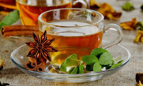 دمنوش‌هایی که پیش از خواب بدن شما را سم زدایی می‌کنند
