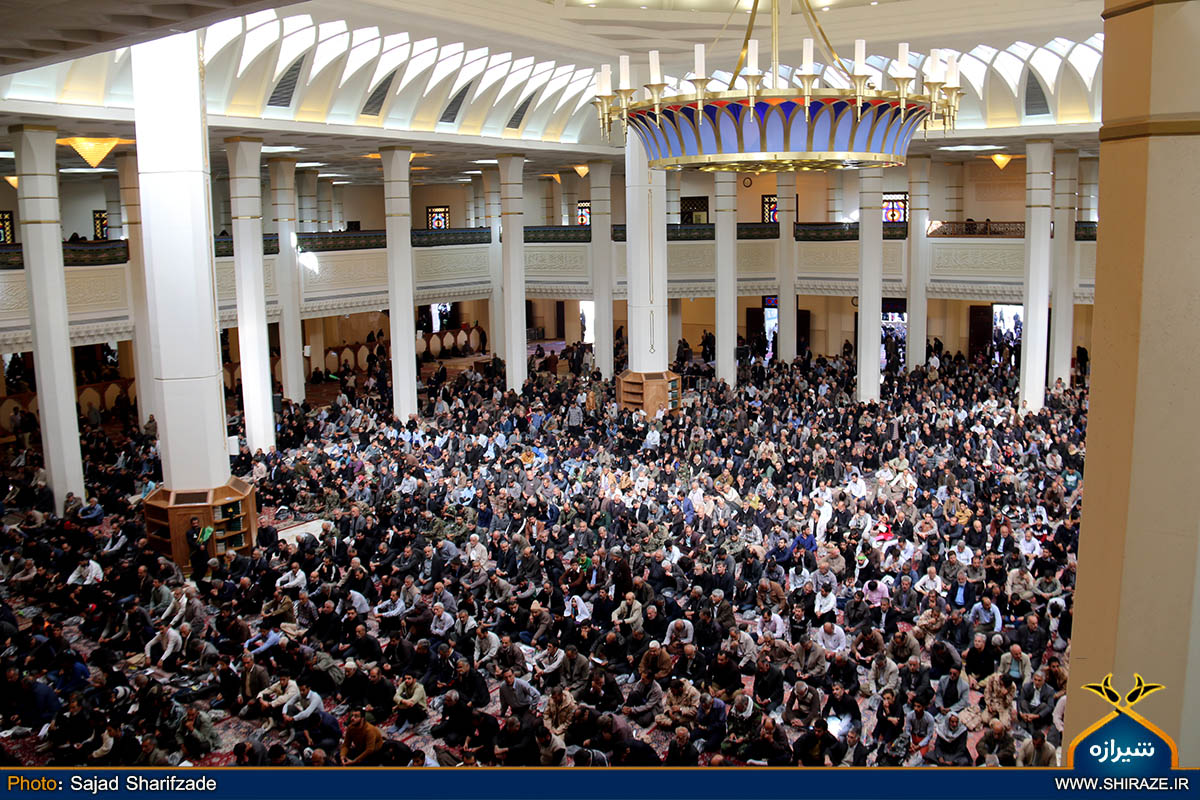 ماجرای راه اندازی «میز خدمت» در نماز جمعه شیراز