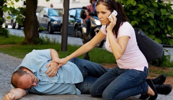 اینفوگرافی؛ کمک‌های اولیه هنگام تشنج کردن
