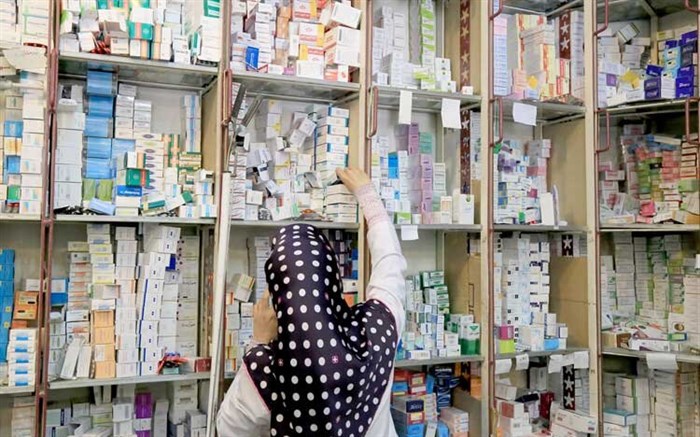 نسخه د‌‌‌‌‌اروخانه های متخلف د‌‌‌‌‌ر شیراز پیچید‌‌‌‌‌ه می شود‌‌‌‌‌