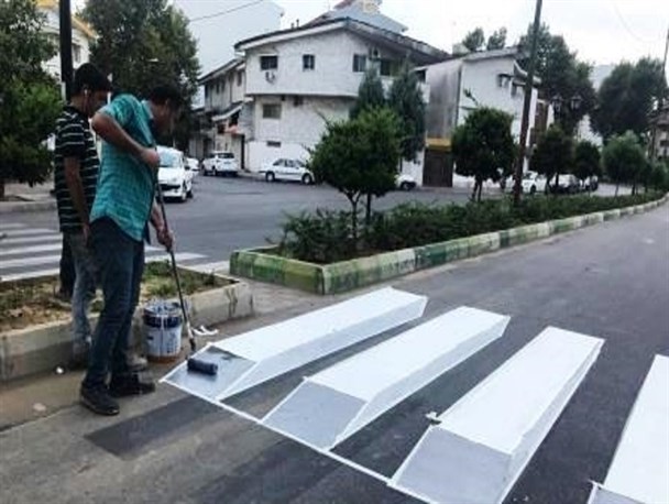 اجرای طرح خطوط عابر پیاده سه‌بعدی در اصفهان
