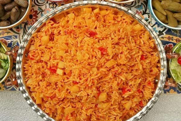 طرز تهيه سيب پلو به ۴ روش