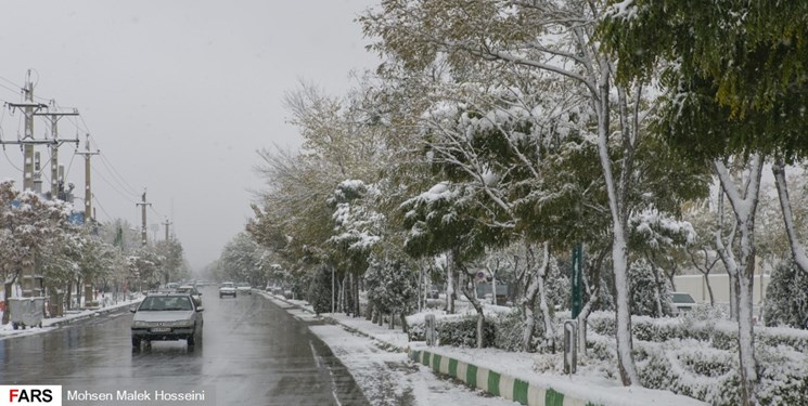 جاده‌های 17 استان در محاصره برف و باران