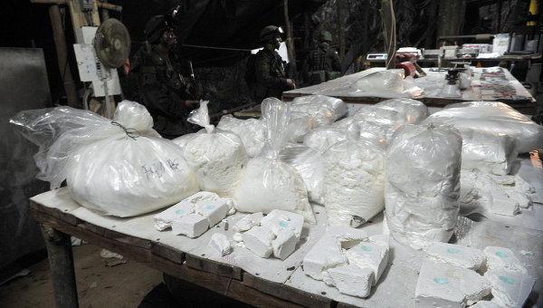 کشف 2 تن کوکائینِ کلمبیایی از یک زیر دریایی در اسپانیا