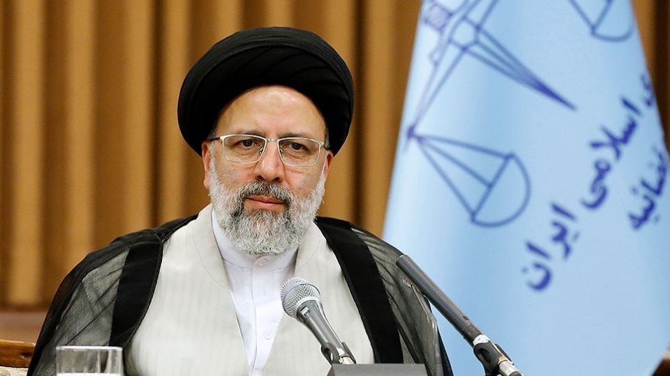 روایت رئیسی از پیامش به روحانی در مورد قیمت بنزین