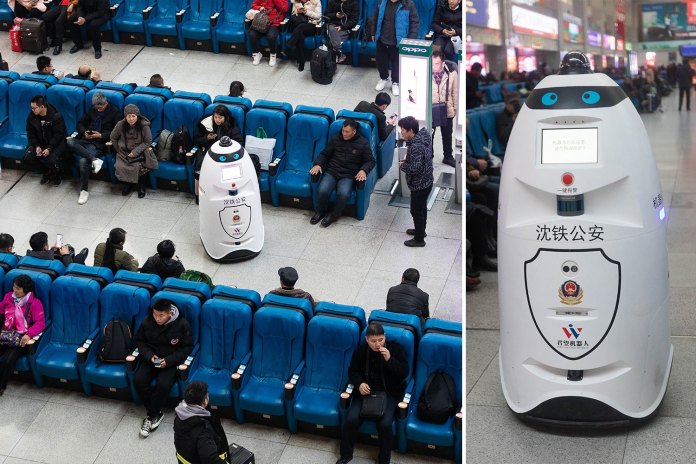 گوناگون/ صحنه‌ای از گشت‌زنی روبات پلیس در چین