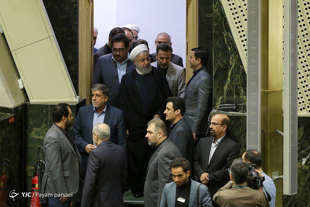 روحانی وارد مجلس شد