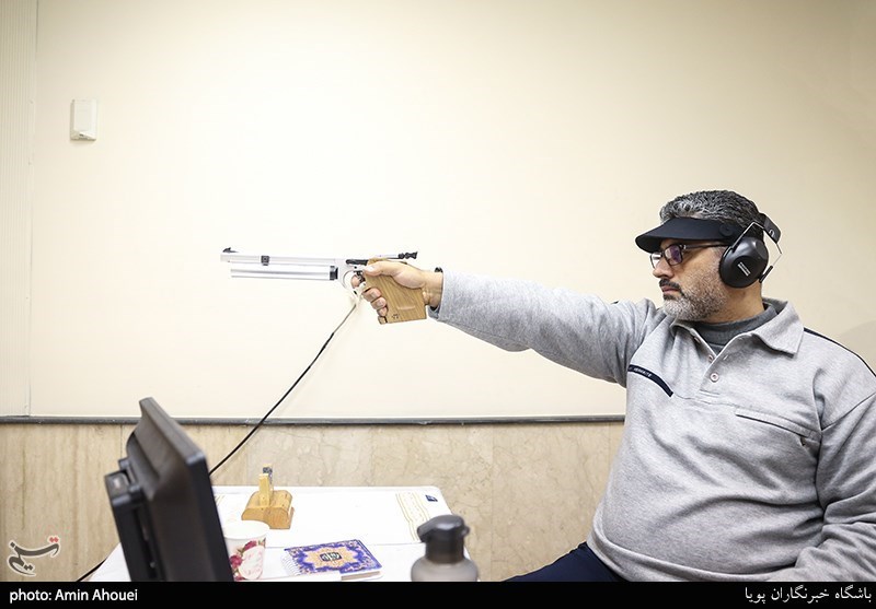 نشانه گیری حرفه ای در اردوی تیم ملی تیراندازی جانبازان و معلولین