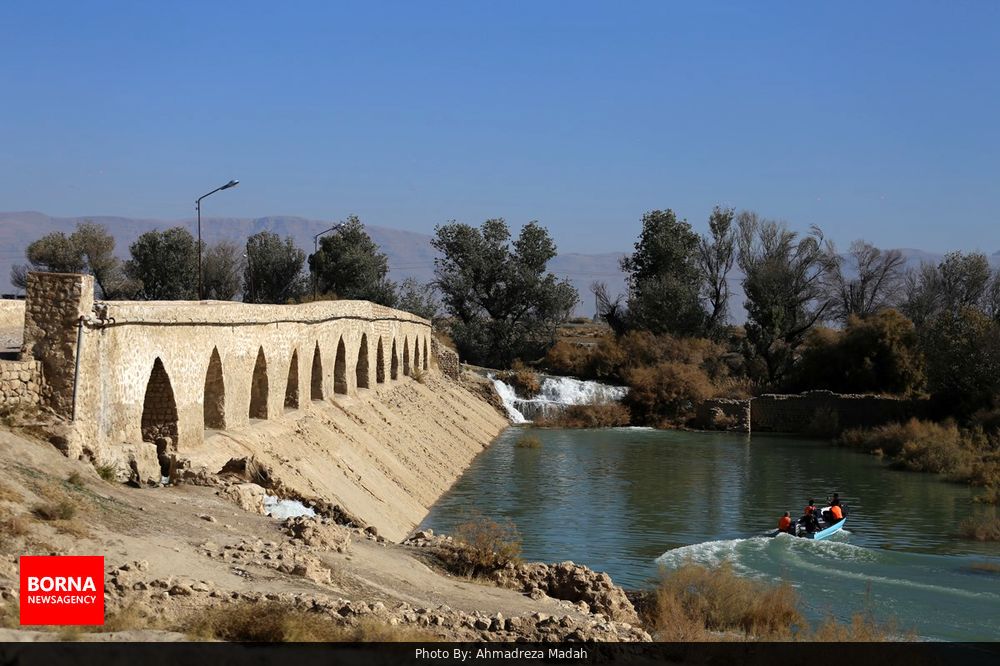 عکس/ احیای تالاب بختگان فارس با رهاسازی حق آبه از سد درودزن