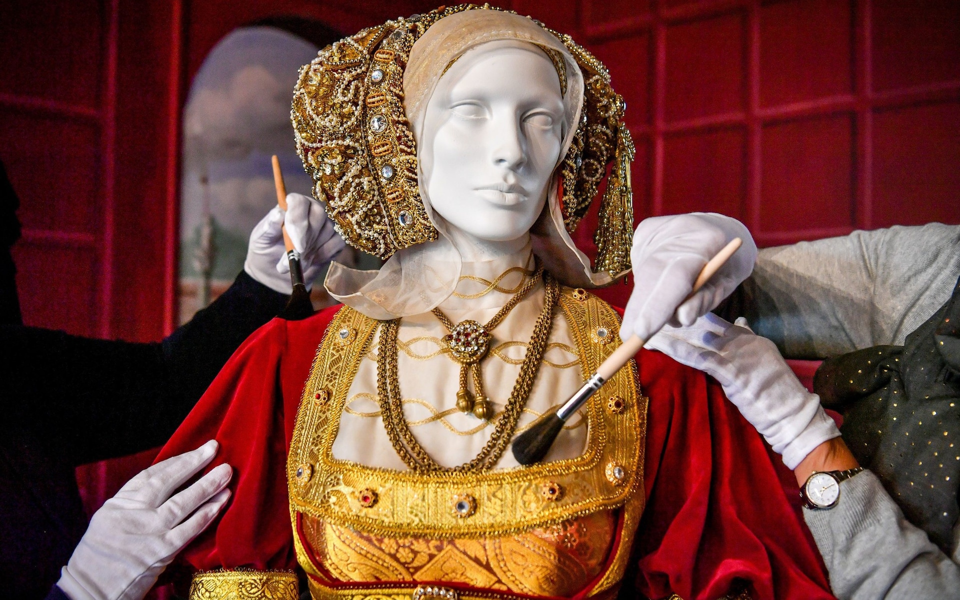 مجسمه همسر چهارم یکی از شاهان انگلیس