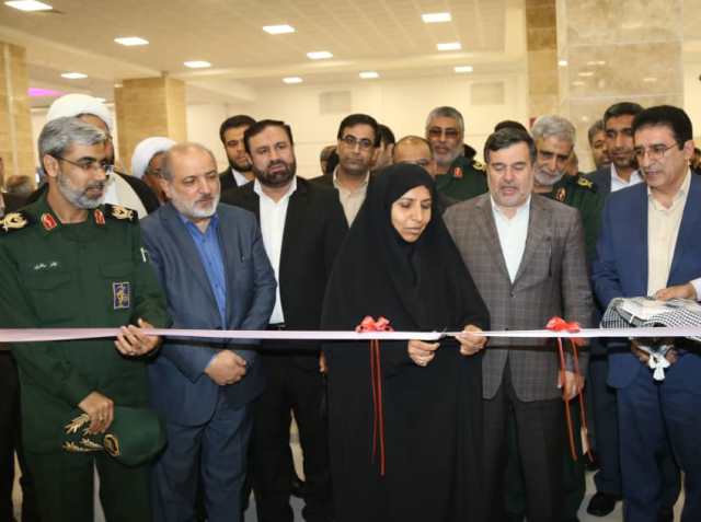 نمایشگاه ملی کتاب دفاع مقدس هرمزگان گشایش یافت