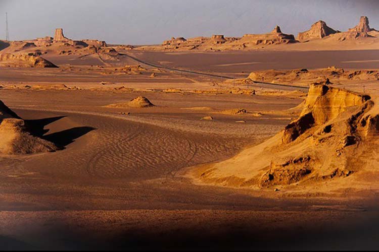 کلوت شهداد، سرزمین رمزآلود کرمان