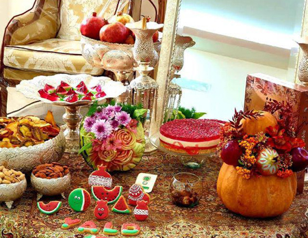 مدل های دیدنی تزئین سفره یلدا