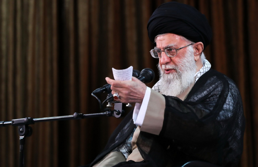 خبر دیدار رهبر انقلاب با مسئولان درباره حوادث آبان ماه تکذیب شد