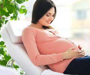 آیا شادی مادر باردار با سلامت نوزاد ارتباط دارد؟