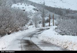 بارش برف و باران در جاده‌های ۱۵ استان کشور