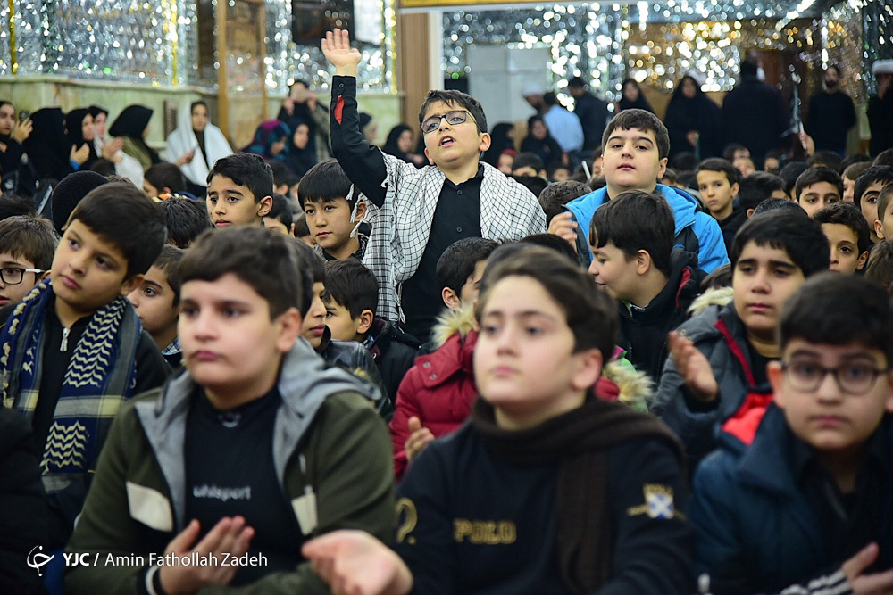 عزاداری دسته نوگلان فاطمی در آستان امامزاده صالح (ع)