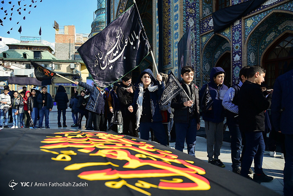 عزاداری دسته نوگلان فاطمی در آستان امامزاده صالح (ع)