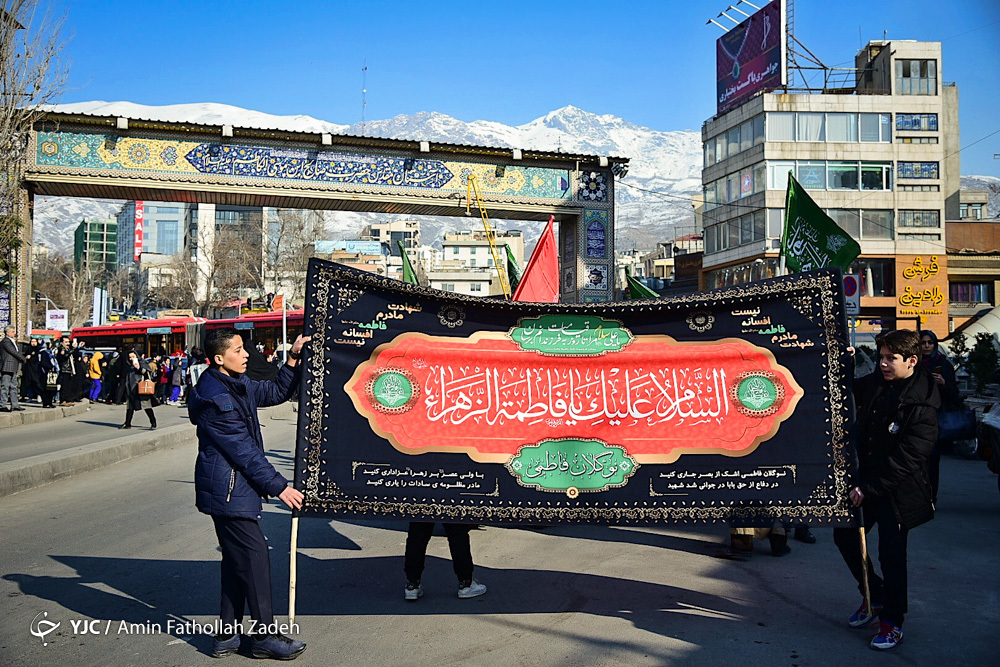 عزاداری دسته نوگلان فاطمی در آستان امامزاده صالح (ع)