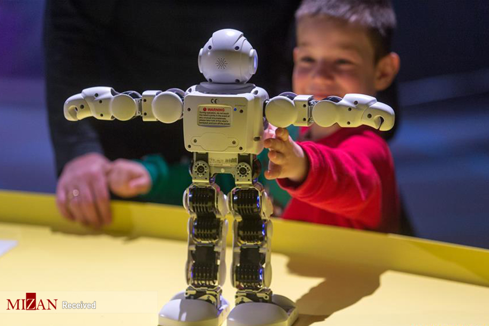 نمایشگاه ربات‌ها در آتن