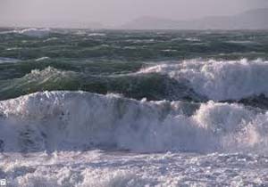 دریای خزر بعدازظهر مواج خواهد شد