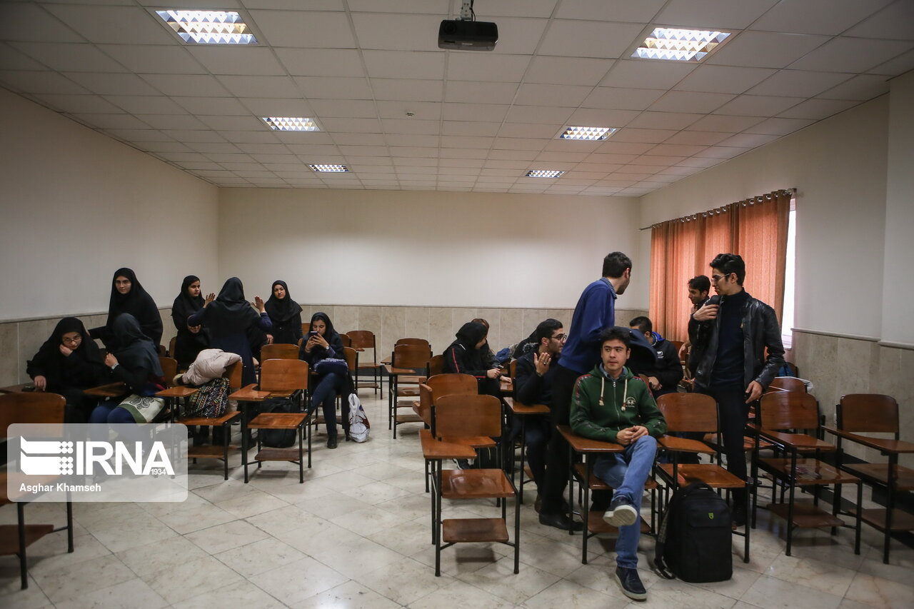 کلاس‌های دانشگاه علوم‌پزشکی یزد تا آخر هفته تعطیل شد