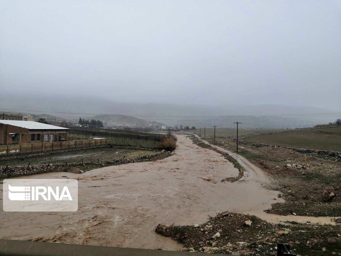آبنماهای چند مسیر در خراسان جنوبی دچار آب گرفتگی شد
