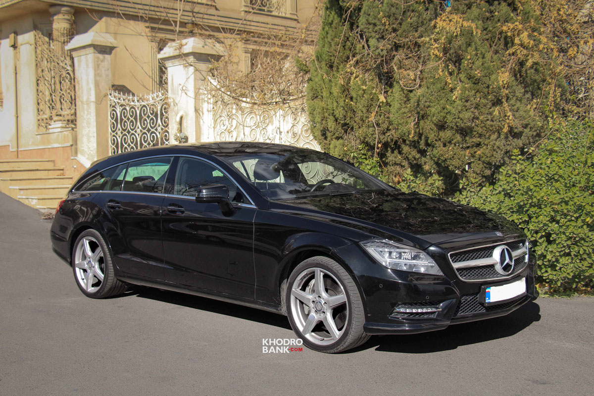 تجربه رانندگی با مرسدس بنز CLS500 شوتینگ‌بریک