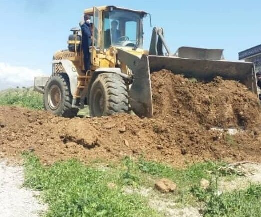 مسیرهای ورودی به مناطق گردشگری شهرستان نیر مسدود شد