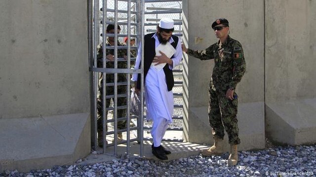 زمان آزادی زندانیان طالبان توسط دولت افغانستان