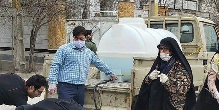توزیع ۱۸۰ هزار لیتر مواد ضدعفونی‌کننده میان گروه‌های جهادی بندرعباس