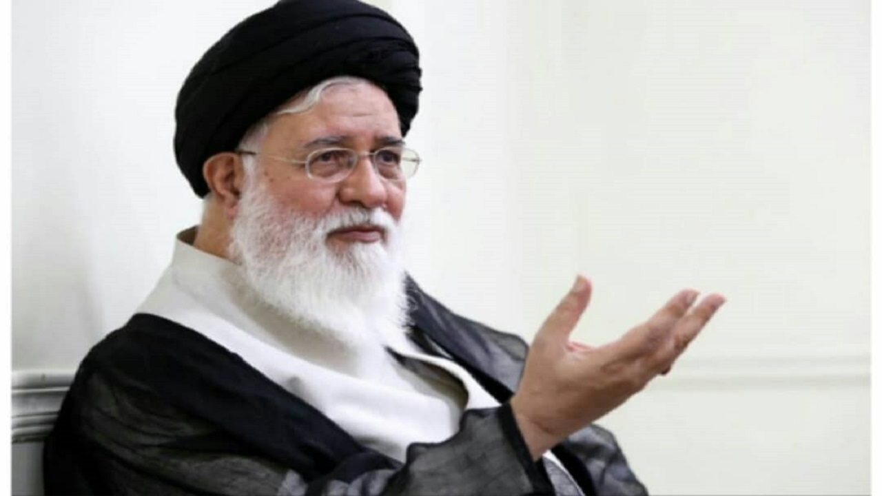آیت الله علم الهدی: برنامه ریزی مقابله با کرونا باید استانی باشد