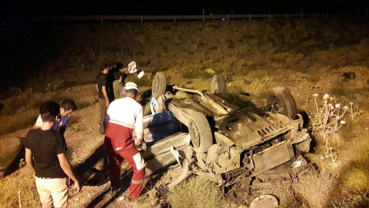 سقوط مرگبار خودرو سواری به دره‌